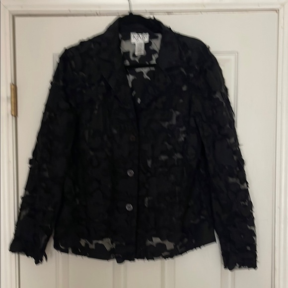 KARI New York -  Black Netting with Floral Appliqués Top - Unique - size 14W - Picture 2 of 5